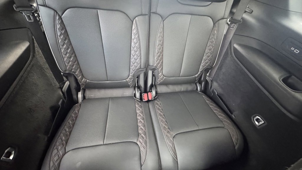 Used 2024 Jeep Grand Cherokee L Summit image 15