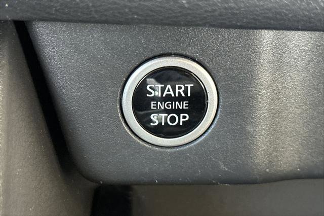 Used 2023 Nissan Rogue SV image 21