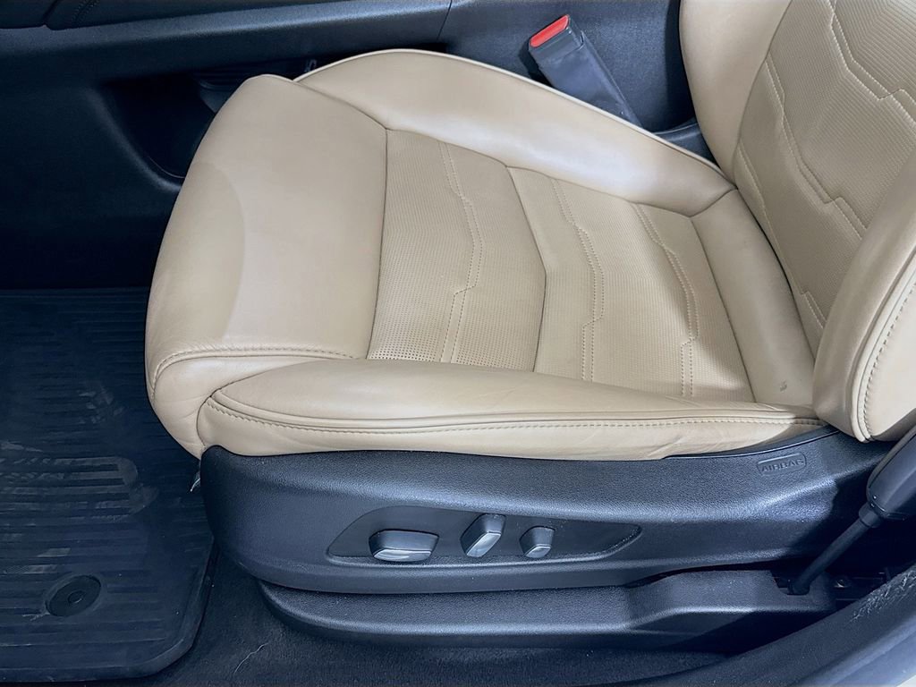 Used 2019 Cadillac XT5 Platinum image 20