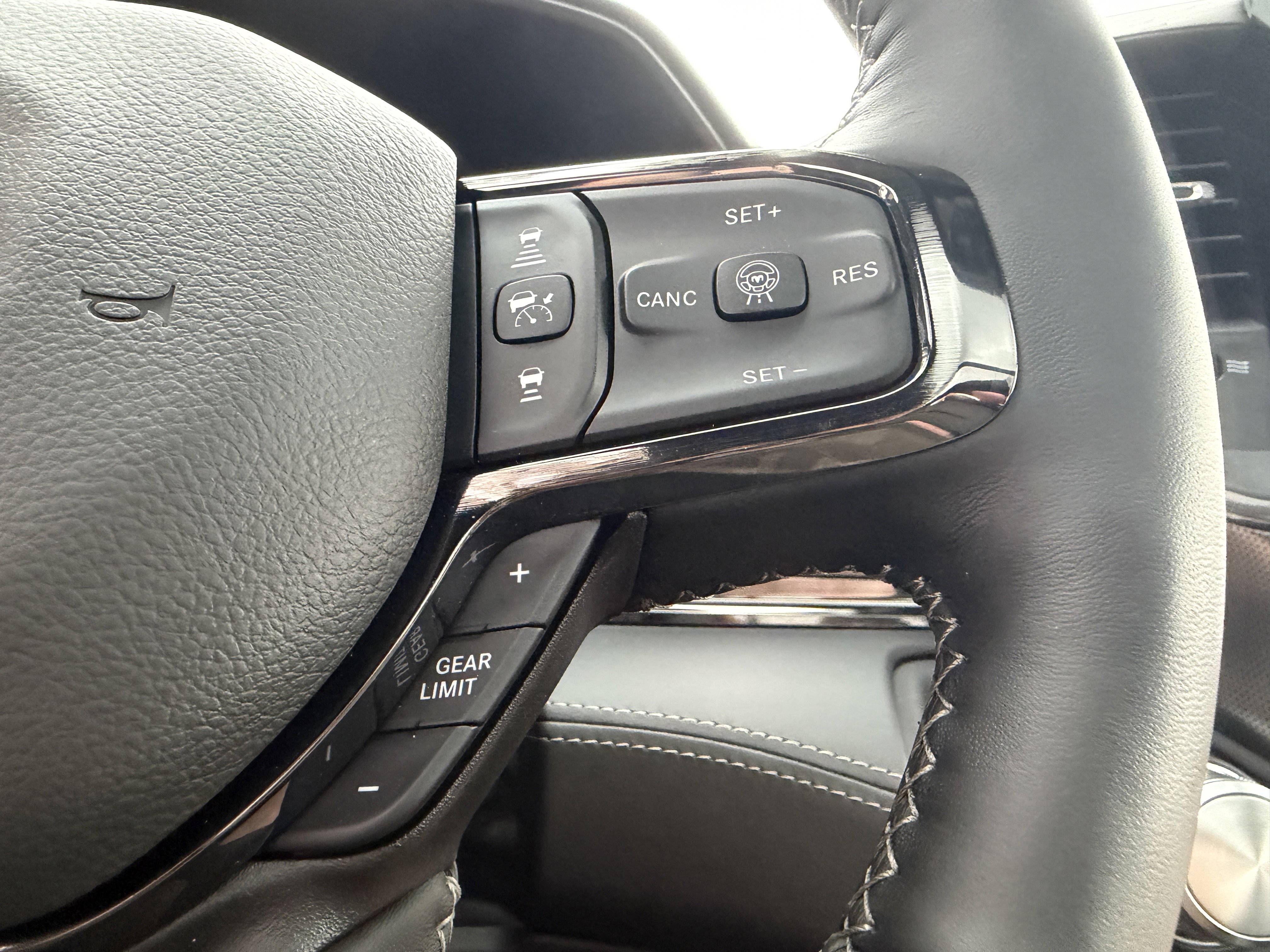 New 2026 RAM 1500 Limited image 47