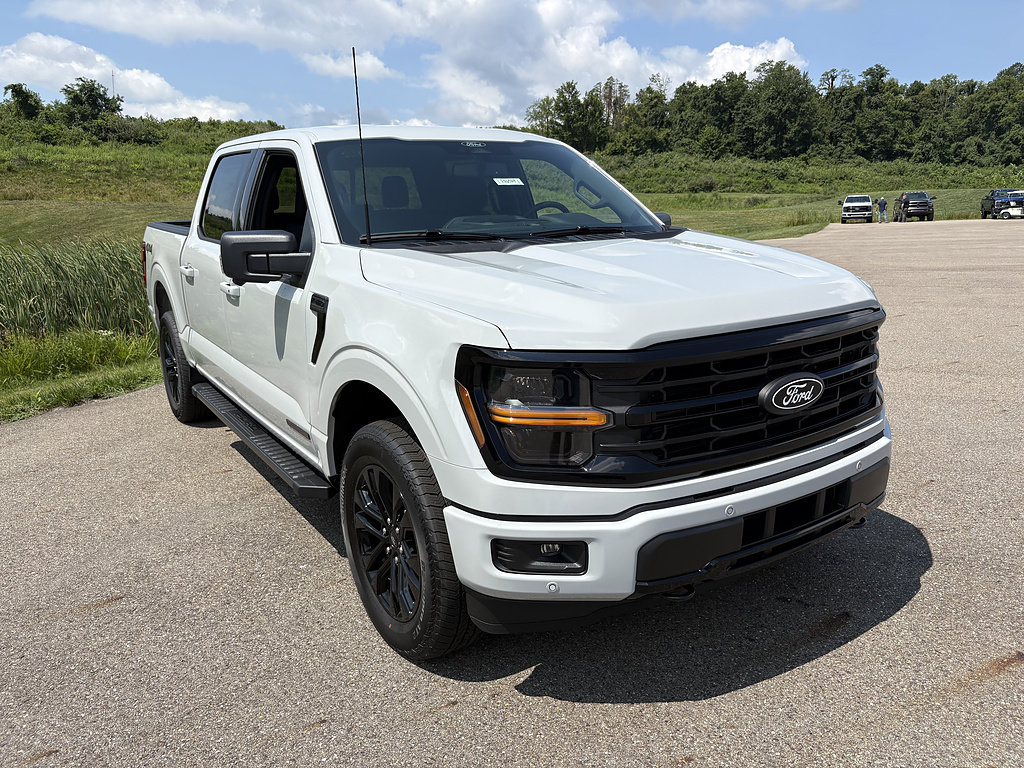 New 2026 Ford F150 XLT w/ Equipment Group 302A MID AWD/4WD image 37