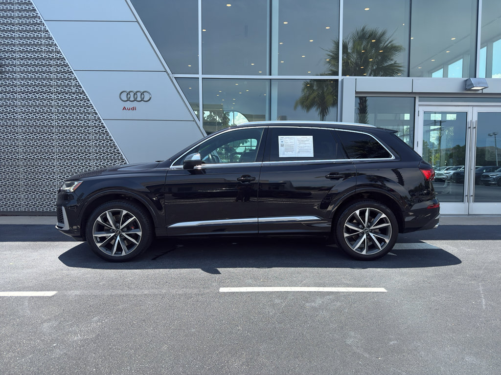 Used 2021 Audi SQ7 Premium Plus w/ Driver Assistance Package AWD/4WD image 4