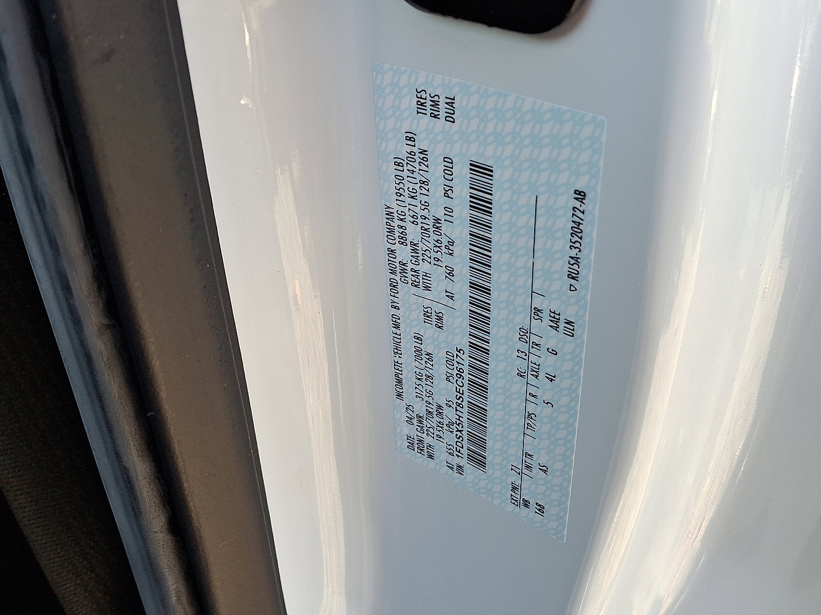 New 2025 Ford F550 4x4 Supercab Super Duty image 11