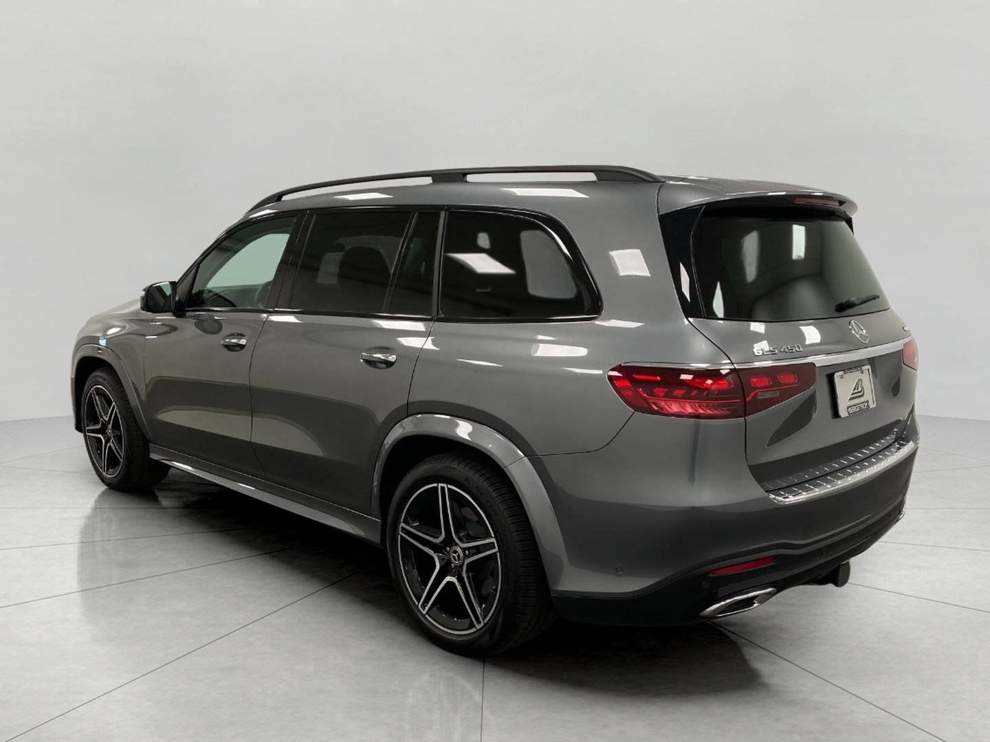 Certified 2025 Mercedes-Benz GLS 450 4MATIC image 8