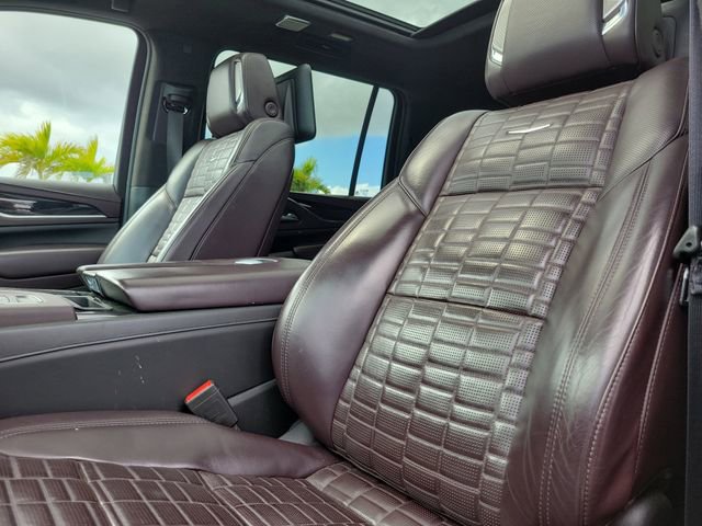 Used 2021 Cadillac Escalade ESV Sport Platinum image 19