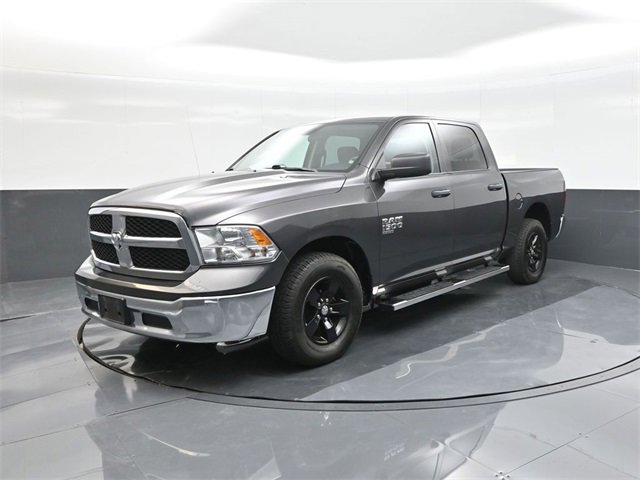 Used 2022 RAM 1500 Classic SLT image 34
