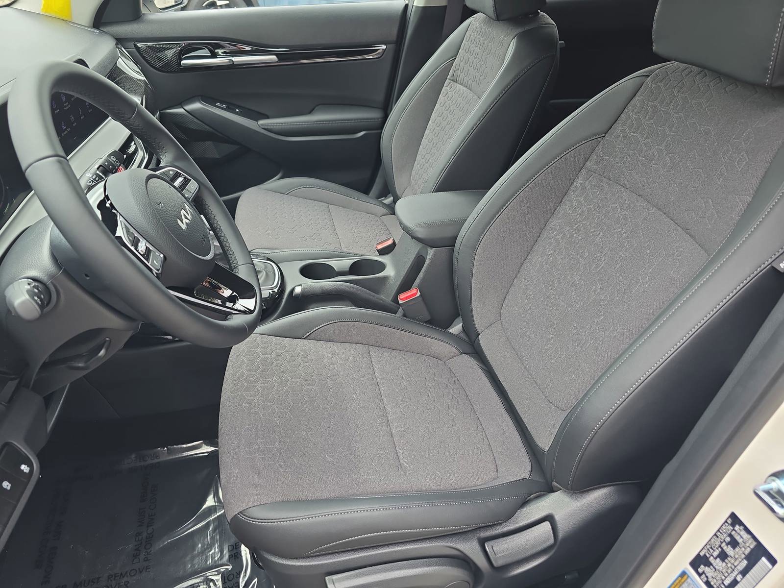 New 2026 Kia Seltos S FWD image 15