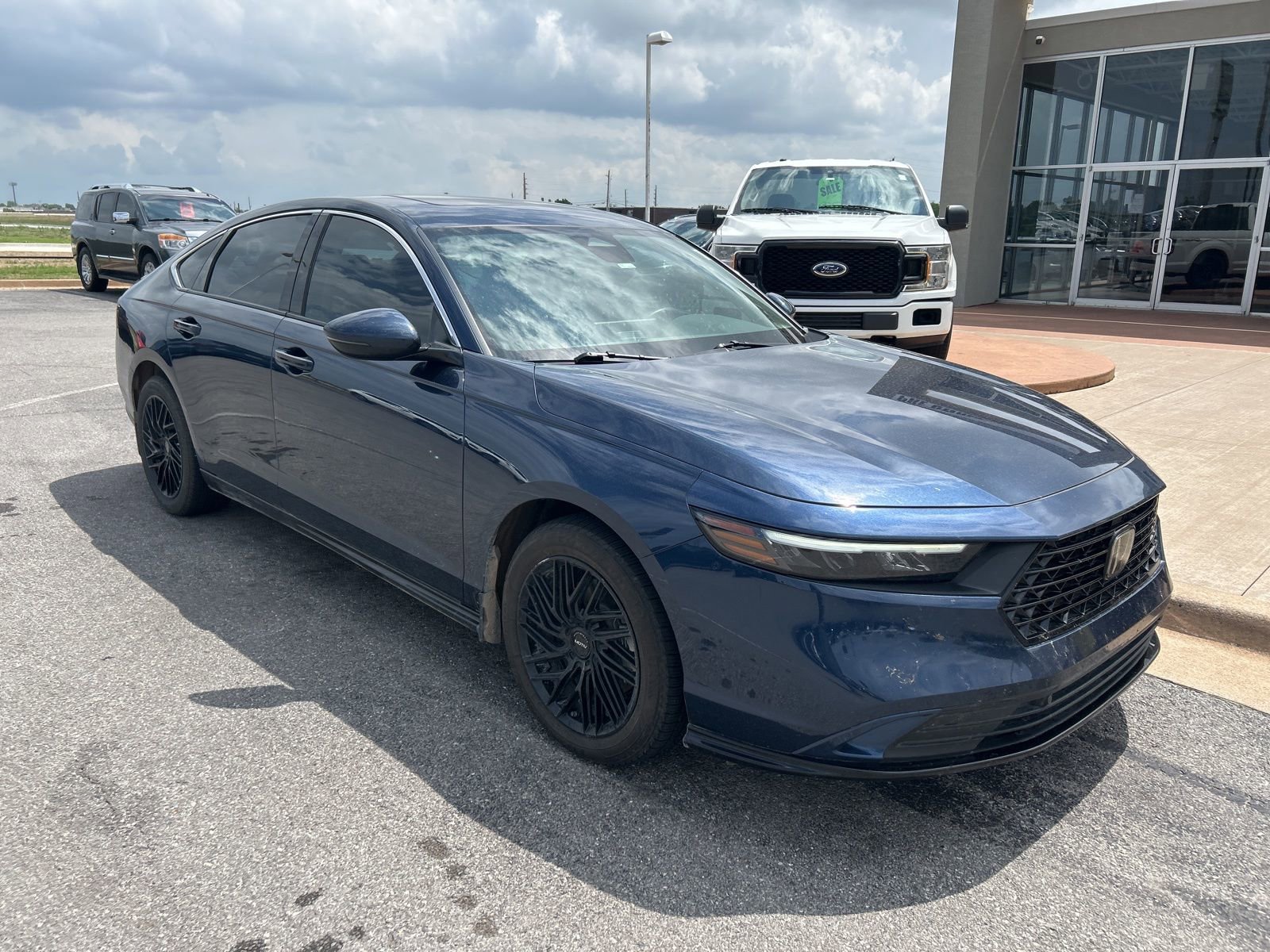 Used 2024 Honda Accord EX-L video 3