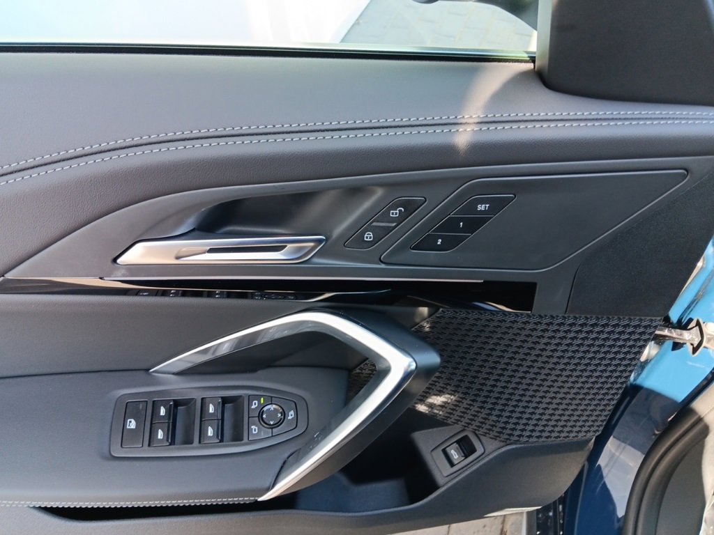 New 2026 BMW X1 xDrive28i w/ Convenience Package image 13