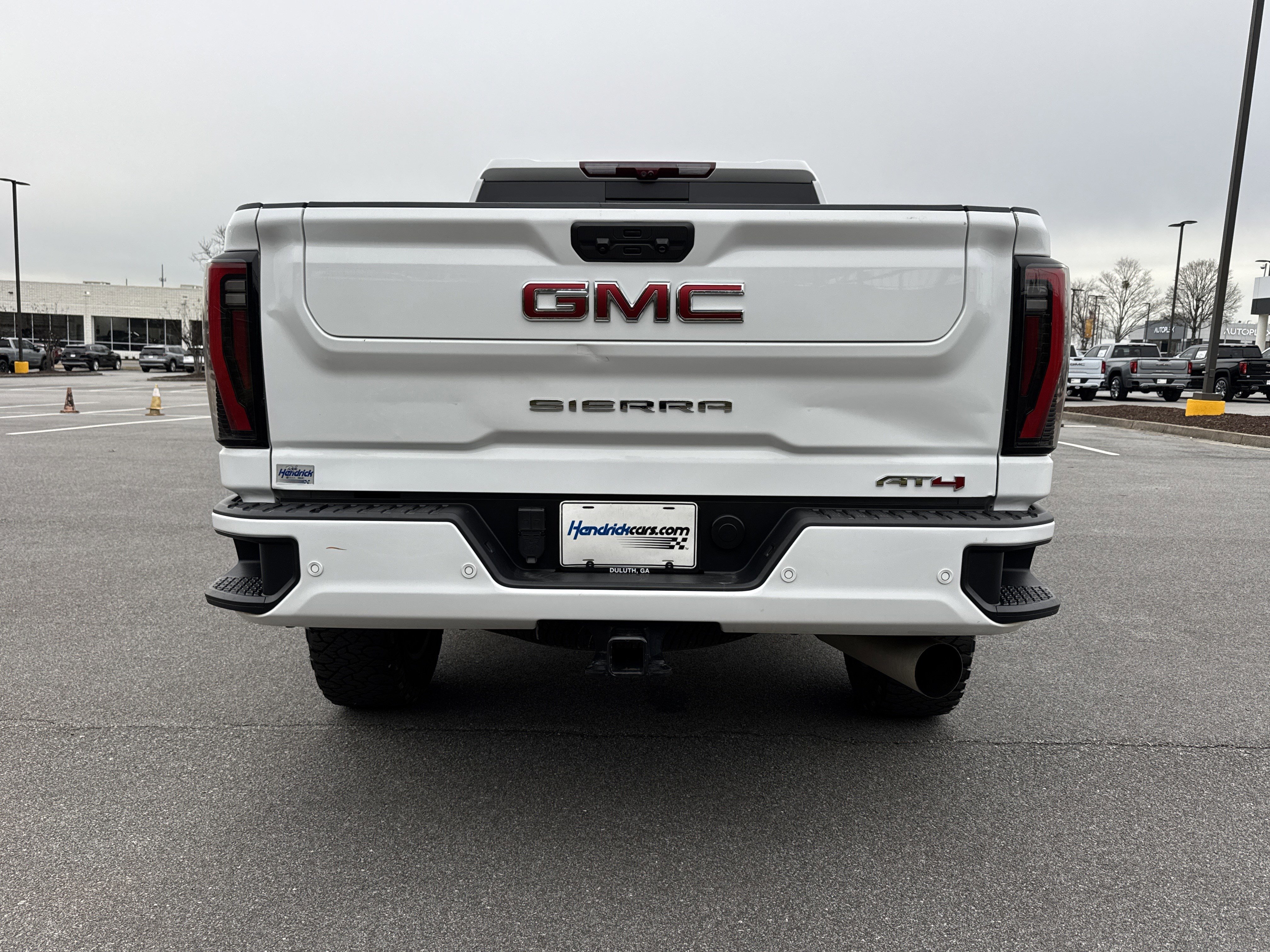 Used 2024 GMC Sierra 2500 AT4 w/ AT4 Premium Plus Package image 9