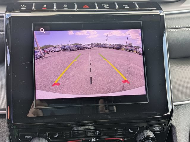 New 2025 Jeep Grand Cherokee Laredo w/ Luxury Tech Group I AWD/4WD image 21