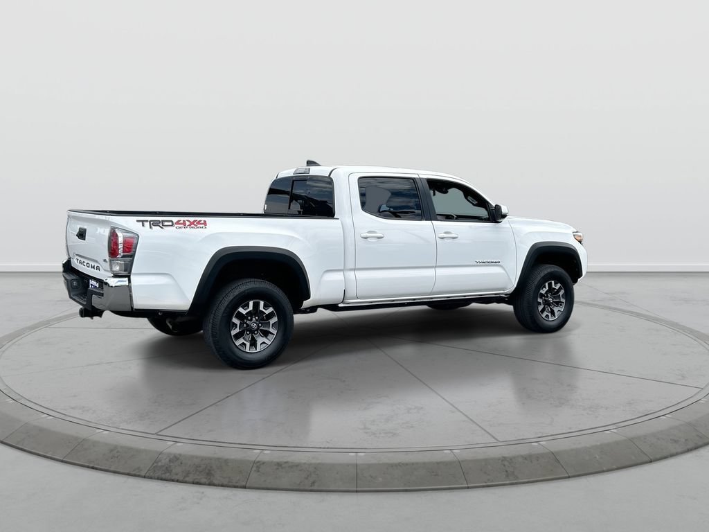 Used 2023 Toyota Tacoma TRD Off-Road AWD/4WD image 8