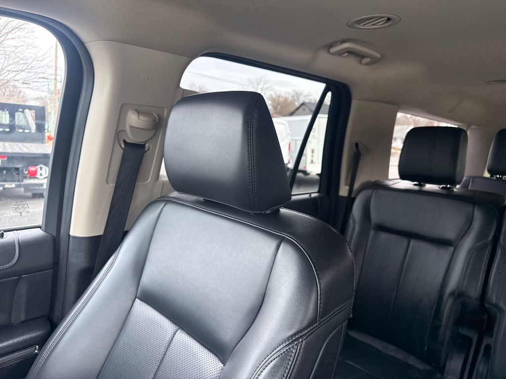 Used 2024 Ford Expedition Max XLT AWD/4WD image 41