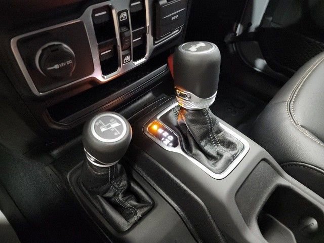 New 2024 Jeep Wrangler Unlimited Sahara AWD/4WD image 22