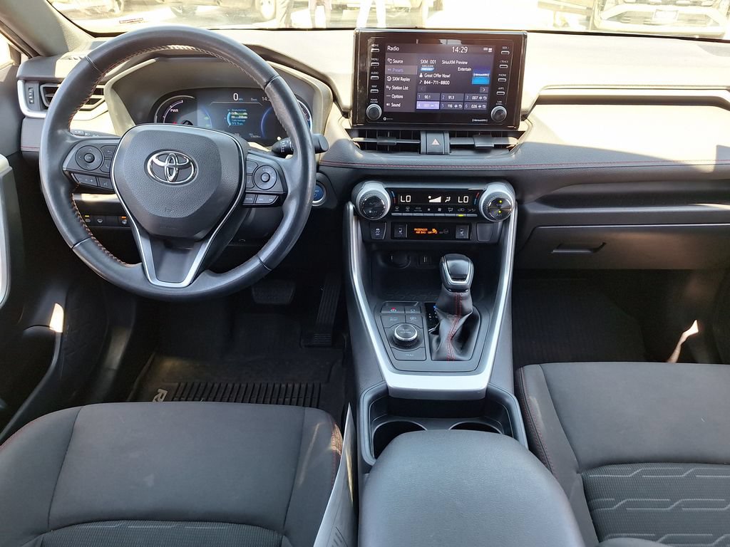 Used 2021 Toyota RAV4 SE w/ Weather & Moonroof Package AWD/4WD image 13