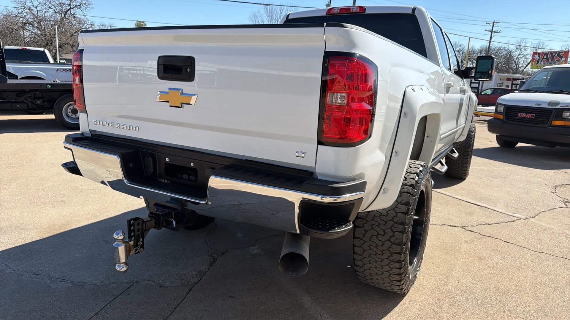 Used 2017 Chevrolet Silverado 2500 LT w/ Z71 Package, Off-Road image 3