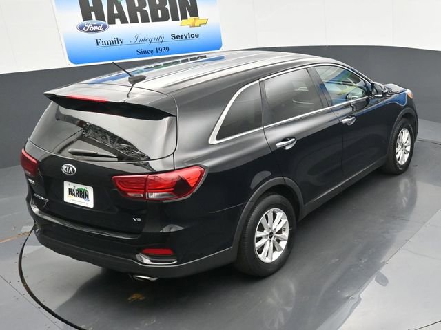 Used 2020 Kia Sorento LX image 25