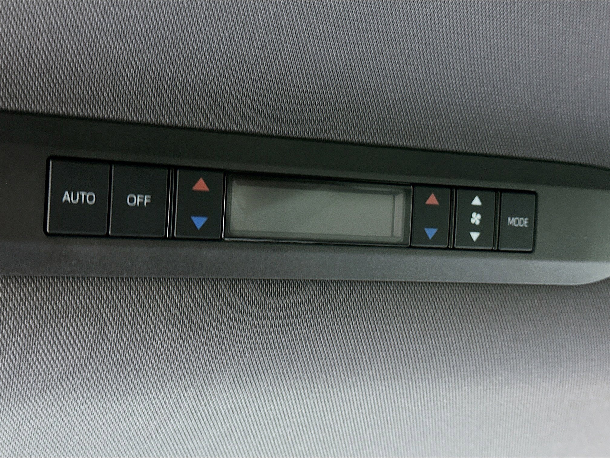 Used 2021 Toyota Sienna XSE image 27