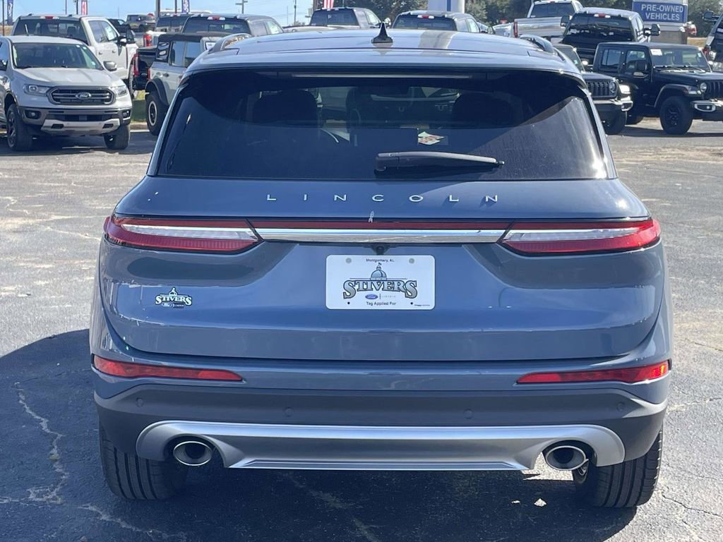 New 2026 Lincoln Corsair Premiere image 4