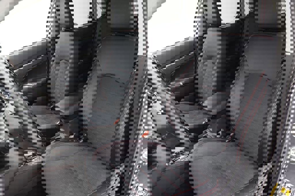 Used 2025 Mitsubishi Outlander Sport AWD image 15