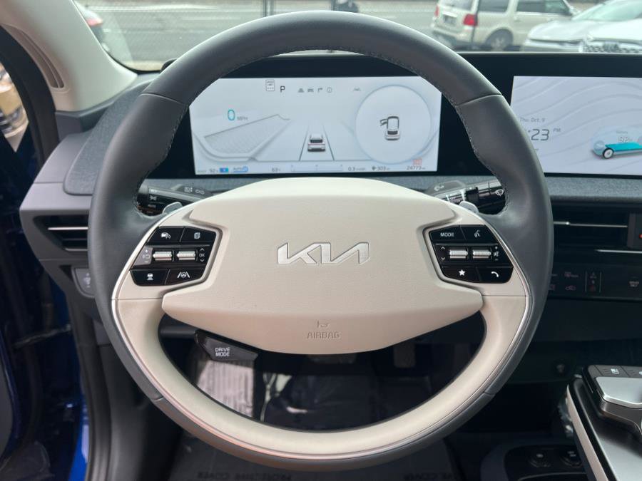 Used 2024 Kia EV6 Wind image 14