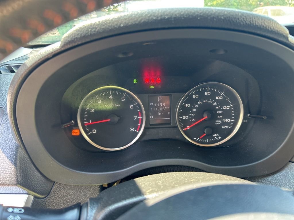 Used 2016 Subaru Crosstrek 2.0i Premium w/ Moonroof Package AWD/4WD image 10