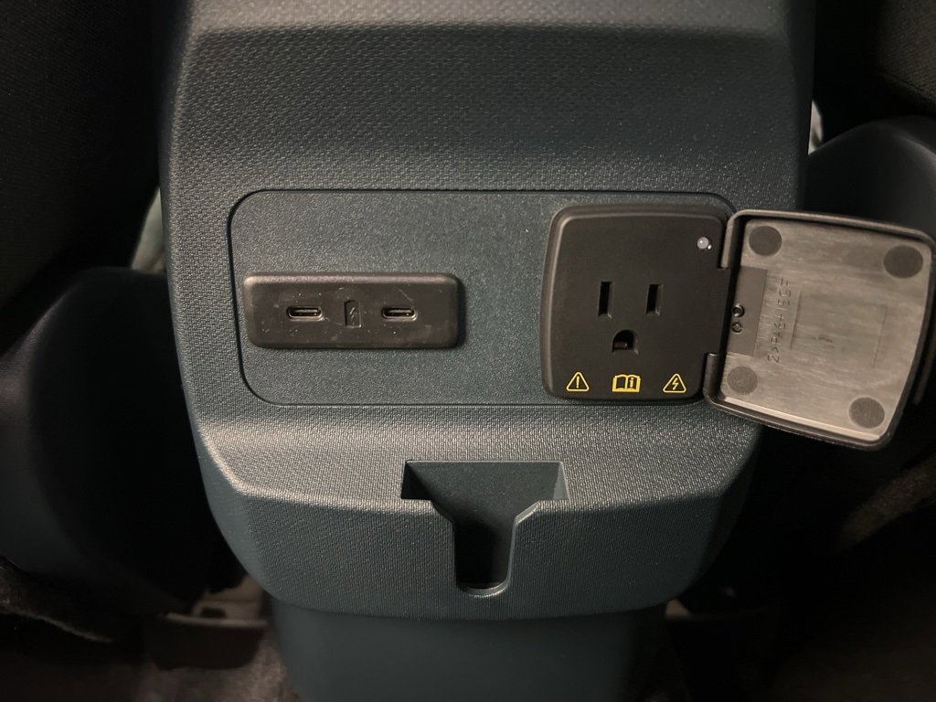 New 2025 Ford Maverick XLT w/ XLT Luxury Package image 27