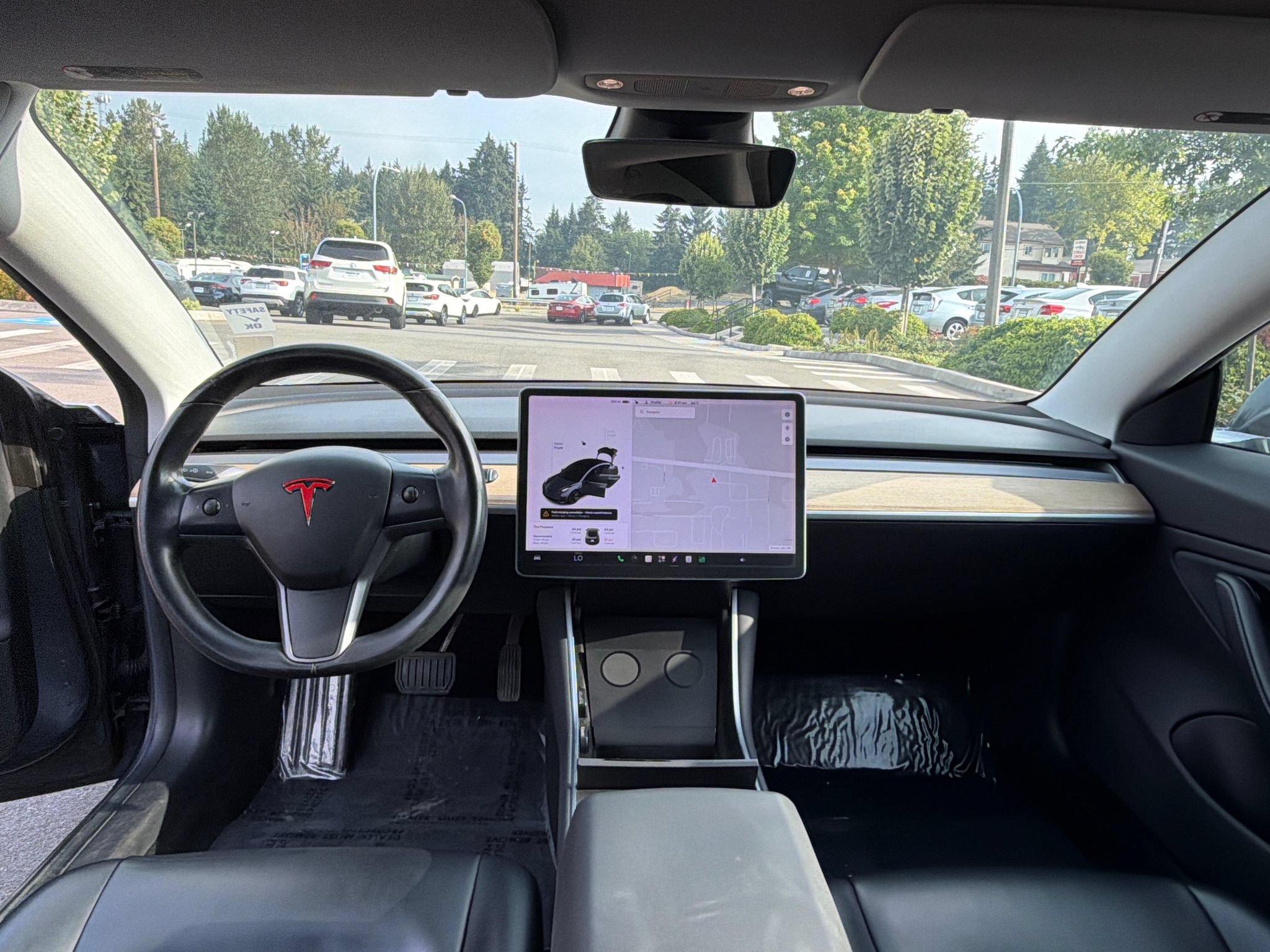 Used 2018 Tesla Model 3 Long Range RWD image 11