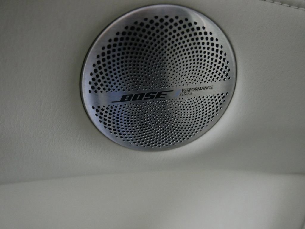 Used 2024 INFINITI QX80 Premium Select image 16