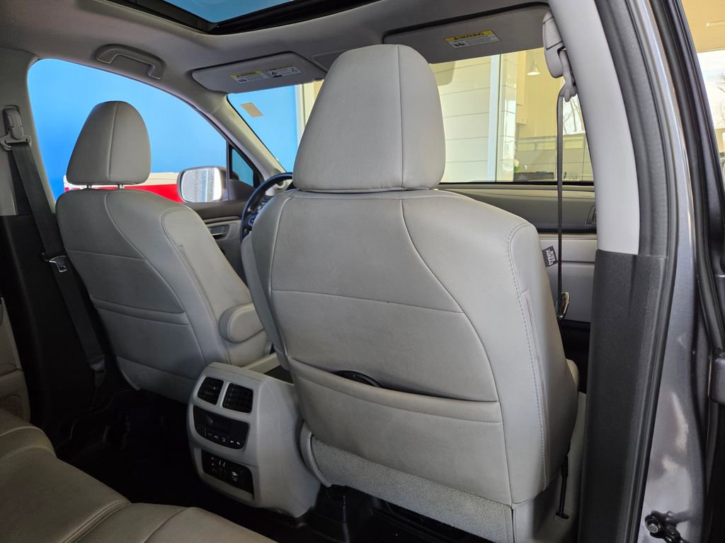 Used 2016 Honda Pilot EX-L image 30