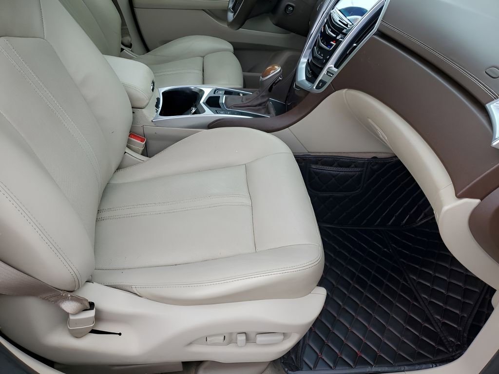 Used 2014 Cadillac SRX Premium image 16