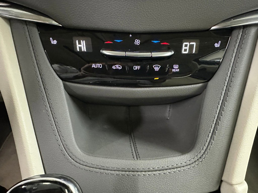 Certified 2023 Cadillac XT5 Premium Luxury image 21