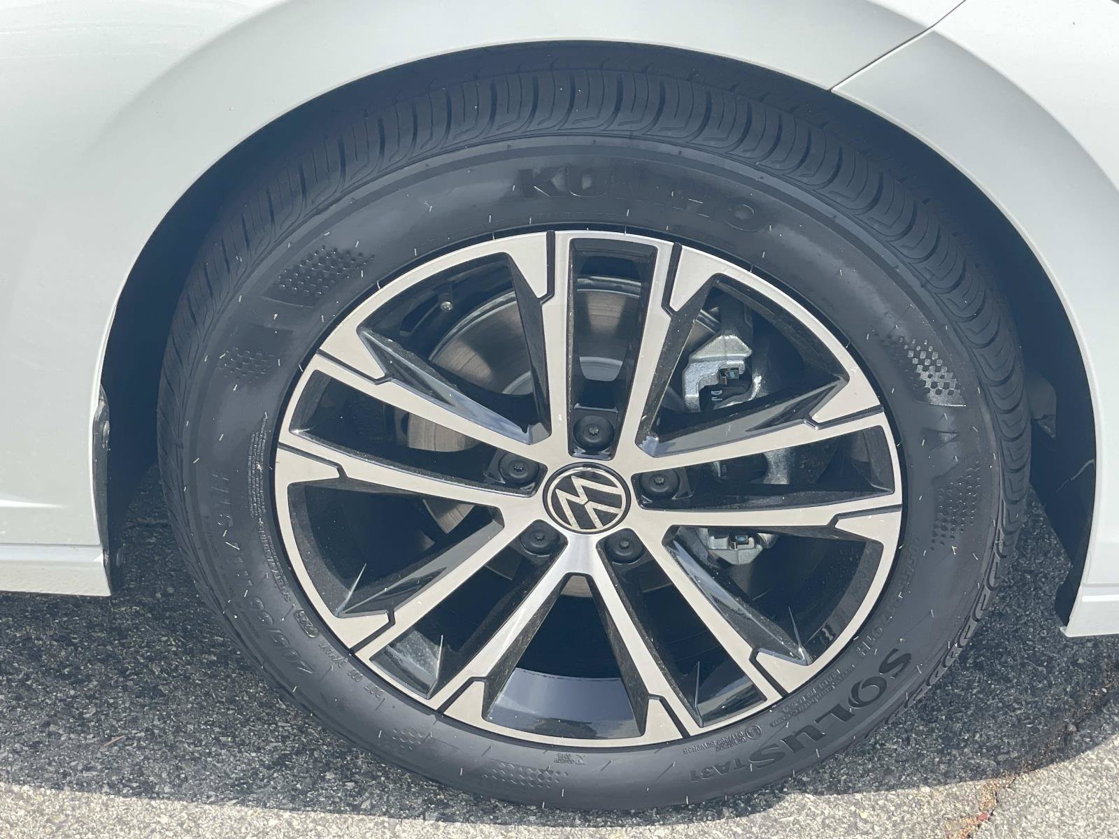 New 2026 Volkswagen Jetta Sport FWD image 29