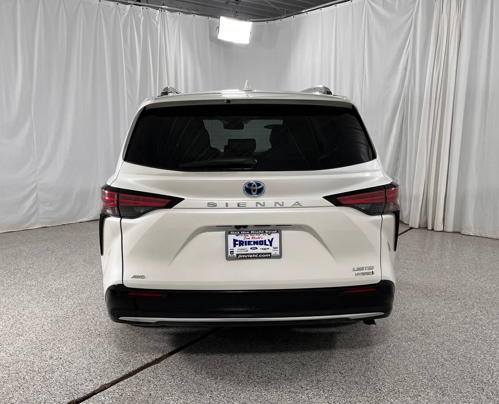 Used 2021 Toyota Sienna Limited AWD/4WD image 13