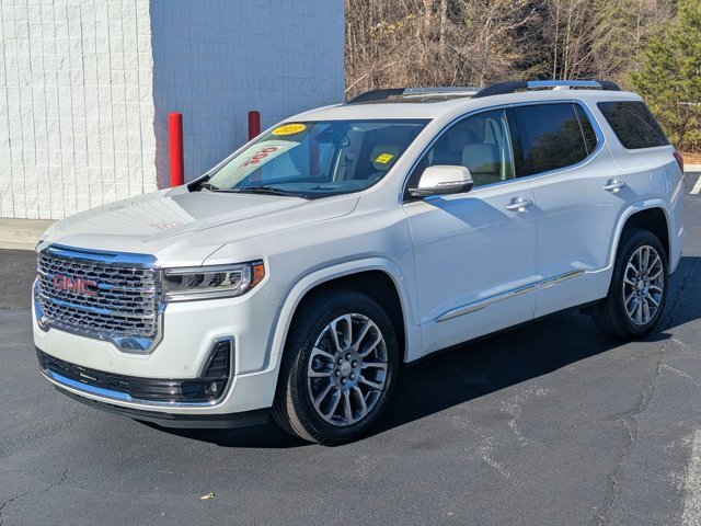 Used 2023 GMC Acadia Denali image 3