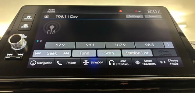 Used 2025 Honda Odyssey Elite image 35