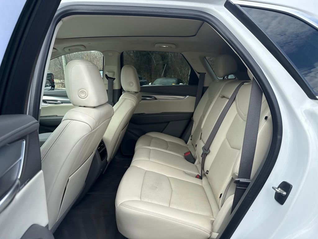 Certified 2022 Cadillac XT5 Premium Luxury w/ Technology Package image 12