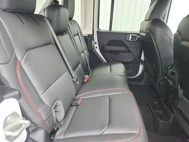 New 2026 Jeep Wrangler Unlimited Rubicon w/ Technology Group image 37