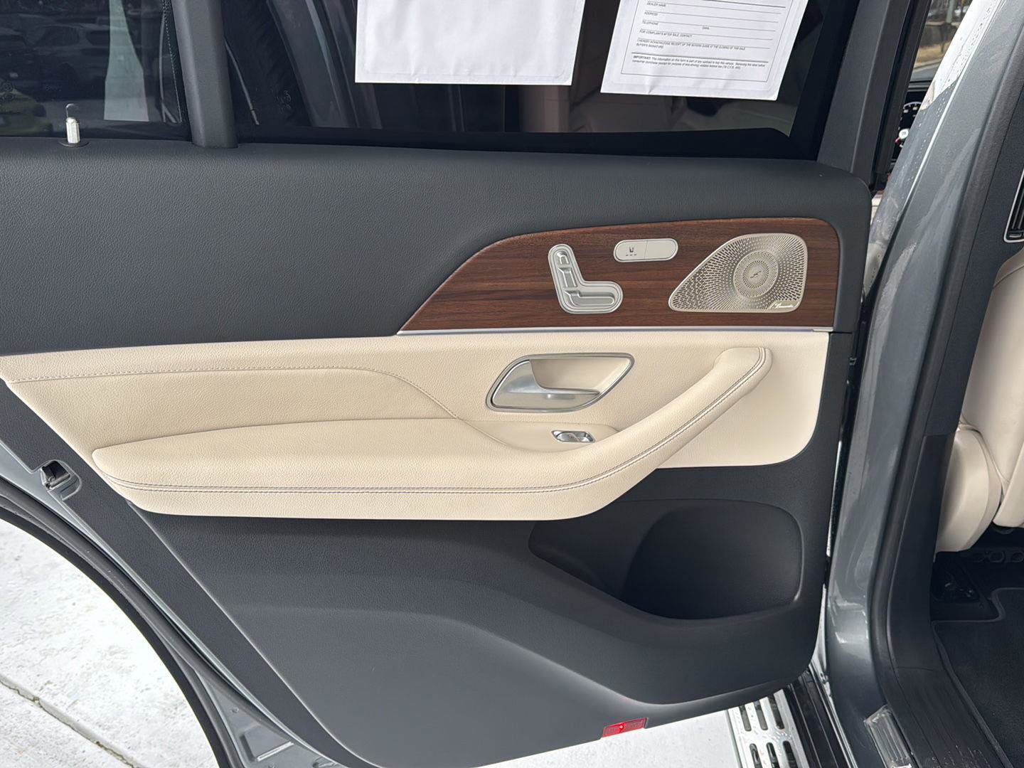 Used 2024 Mercedes-Benz GLS 450 GLS 450 image 15