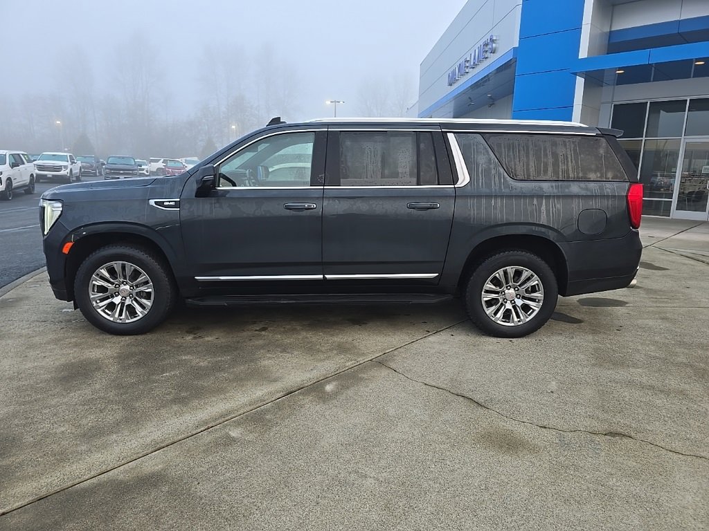 Used 2021 GMC Yukon XL Denali image 2