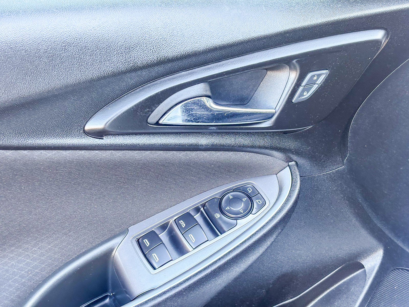 Used 2024 Chevrolet Malibu LT image 23