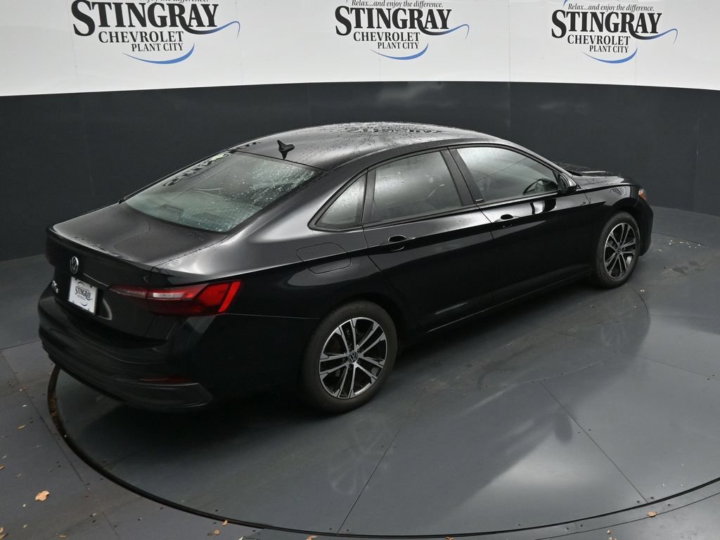 Used 2023 Volkswagen Jetta Sport FWD image 24