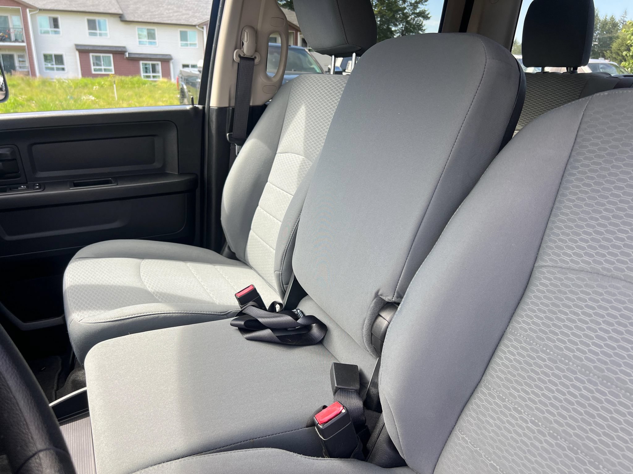 Used 2017 RAM 2500 Tradesman w/ Chrome Appearance Group AWD/4WD image 23