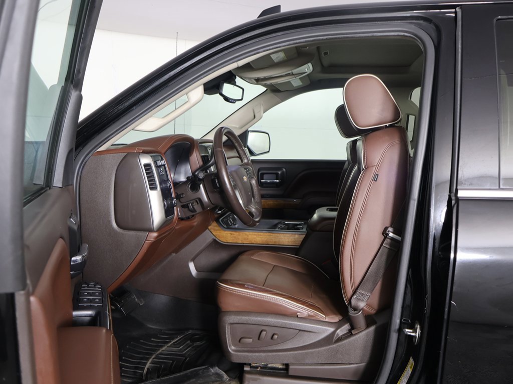 Used 2016 Chevrolet Silverado 1500 High Country w/ High Country Premium Package image 30