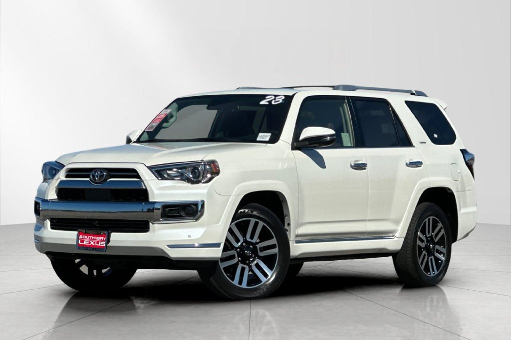 Used 2023 Toyota 4Runner Limited AWD/4WD image 2