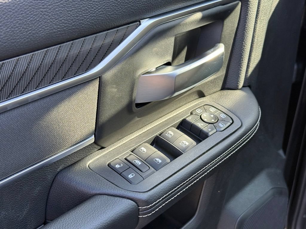 New 2027 RAM 2500 Big Horn AWD/4WD image 12