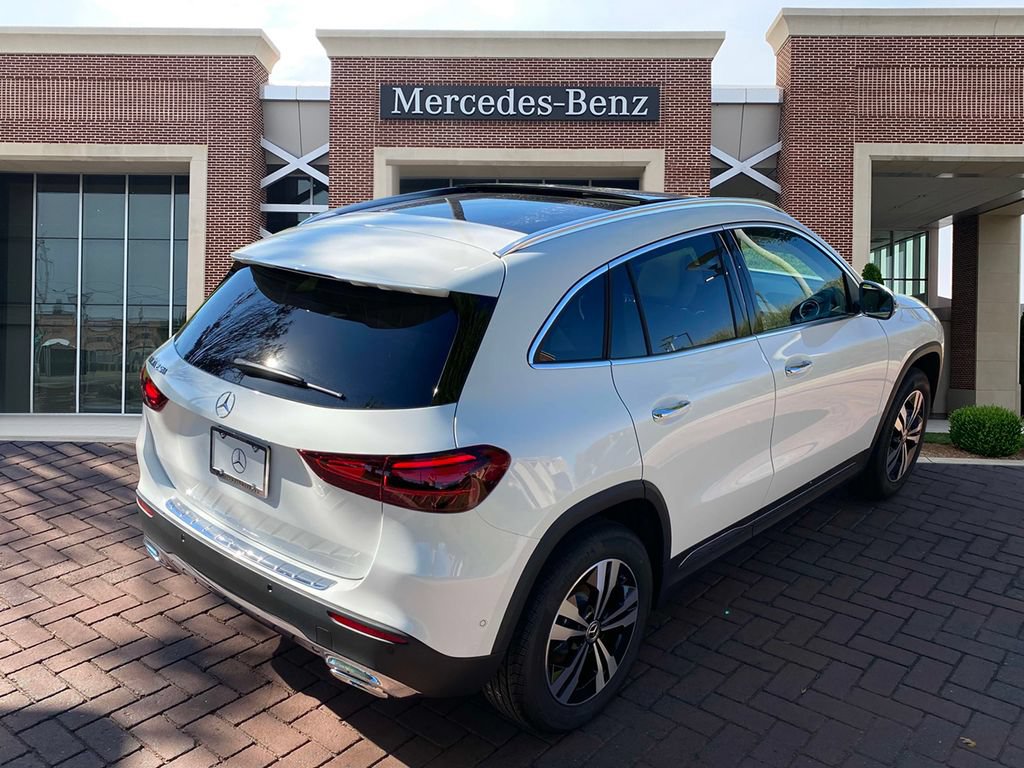 Certified 2025 Mercedes-Benz GLA 250 image 4