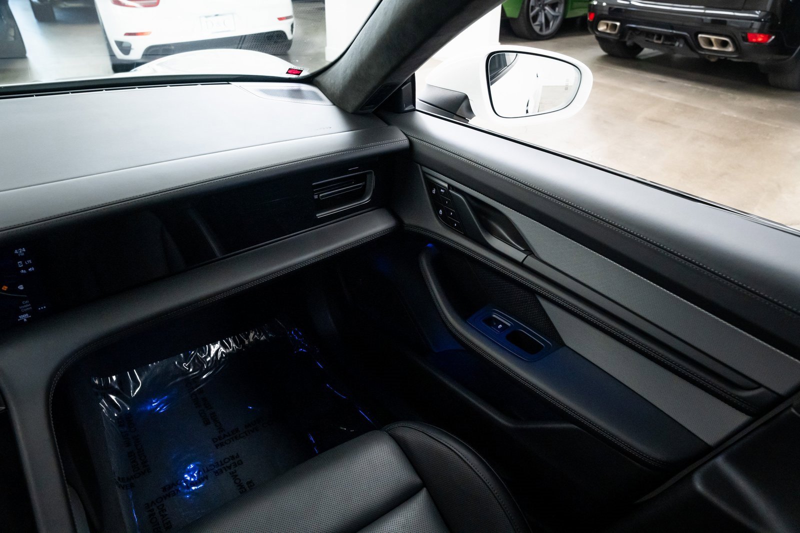 Used 2024 Porsche Taycan GTS image 11