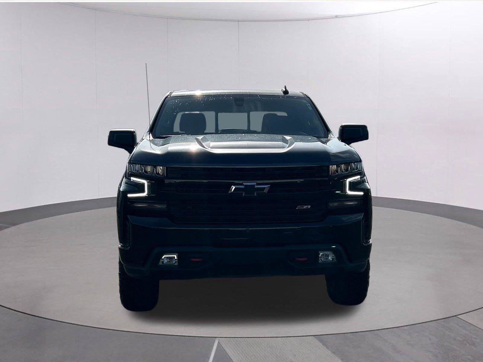Used 2021 Chevrolet Silverado 1500 LT Trail Boss w/ Convenience Package II AWD/4WD image 9