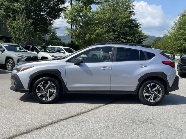Used 2024 Subaru Crosstrek 2.0i Premium AWD/4WD image 2
